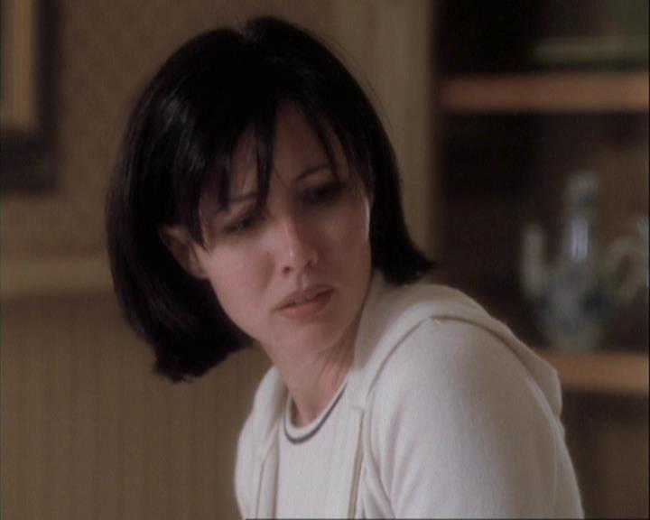 Charmed-Online-dot-net_108TheTruthIsOutThereAndItHurts0836.jpg Charmed-Online-dot-net_108TheTruthIsOutThereAndItHurts0836.jpg