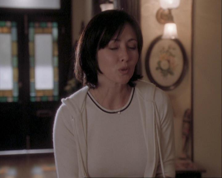 Charmed-Online-dot-net_108TheTruthIsOutThereAndItHurts0905.jpg Charmed-Online-dot-net_108TheTruthIsOutThereAndItHurts0905.jpg