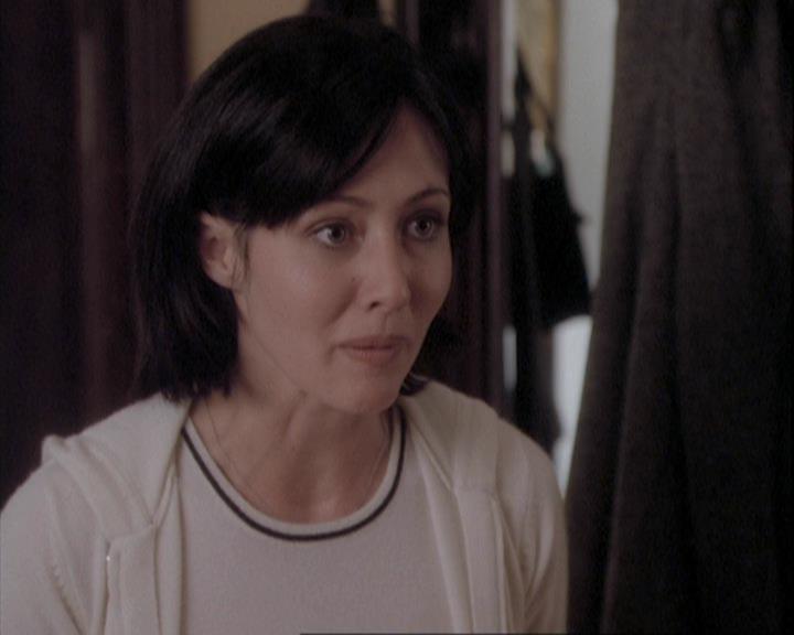 Charmed-Online-dot-net_108TheTruthIsOutThereAndItHurts0929.jpg Charmed-Online-dot-net_108TheTruthIsOutThereAndItHurts0929.jpg