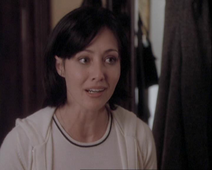 Charmed-Online-dot-net_108TheTruthIsOutThereAndItHurts0930.jpg Charmed-Online-dot-net_108TheTruthIsOutThereAndItHurts0930.jpg