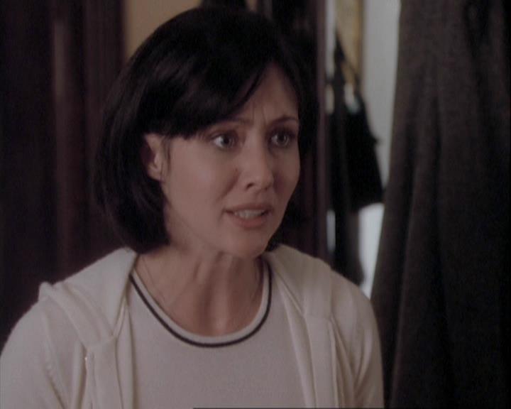 Charmed-Online-dot-net_108TheTruthIsOutThereAndItHurts0936.jpg Charmed-Online-dot-net_108TheTruthIsOutThereAndItHurts0936.jpg