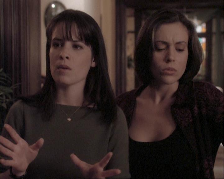 Charmed-Online-dot-net_108TheTruthIsOutThereAndItHurts0945.jpg Charmed-Online-dot-net_108TheTruthIsOutThereAndItHurts0945.jpg