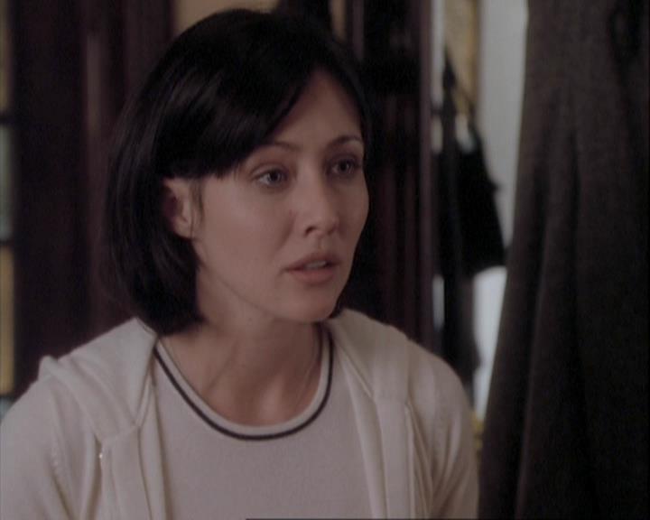 Charmed-Online-dot-net_108TheTruthIsOutThereAndItHurts0973.jpg Charmed-Online-dot-net_108TheTruthIsOutThereAndItHurts0973.jpg