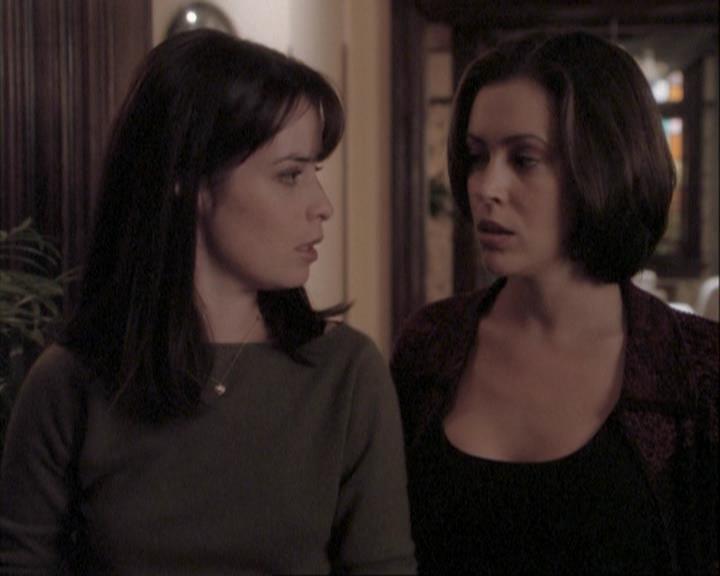 Charmed-Online-dot-net_108TheTruthIsOutThereAndItHurts0982.jpg Charmed-Online-dot-net_108TheTruthIsOutThereAndItHurts0982.jpg