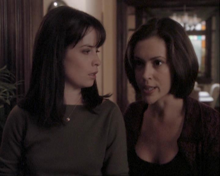 Charmed-Online-dot-net_108TheTruthIsOutThereAndItHurts0996.jpg Charmed-Online-dot-net_108TheTruthIsOutThereAndItHurts0996.jpg