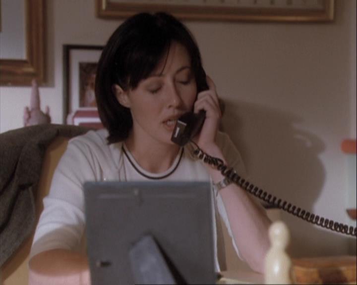 Charmed-Online-dot-net_108TheTruthIsOutThereAndItHurts1092.jpg Charmed-Online-dot-net_108TheTruthIsOutThereAndItHurts1092.jpg