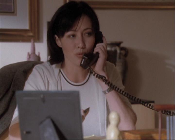 Charmed-Online-dot-net_108TheTruthIsOutThereAndItHurts1094.jpg Charmed-Online-dot-net_108TheTruthIsOutThereAndItHurts1094.jpg