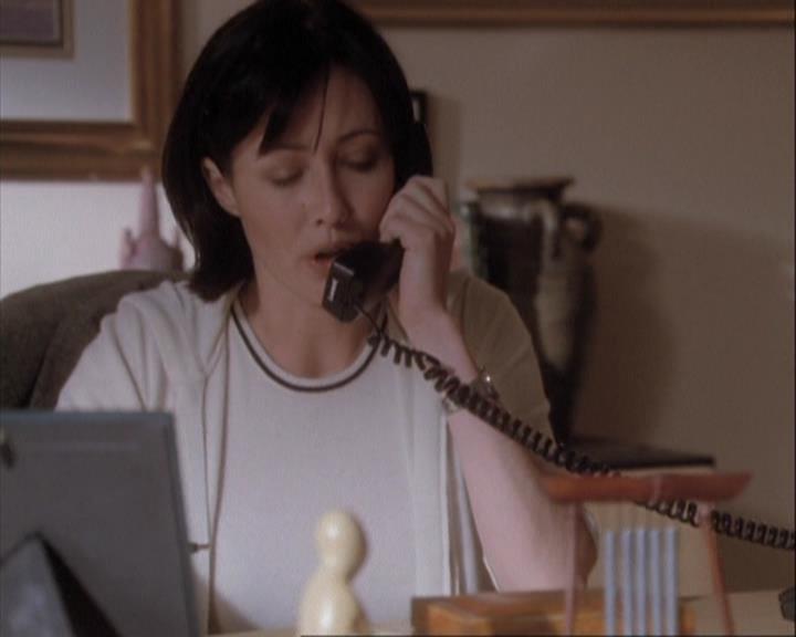 Charmed-Online-dot-net_108TheTruthIsOutThereAndItHurts1099.jpg Charmed-Online-dot-net_108TheTruthIsOutThereAndItHurts1099.jpg