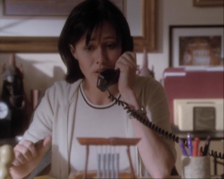 Charmed-Online-dot-net_108TheTruthIsOutThereAndItHurts1104.jpg Charmed-Online-dot-net_108TheTruthIsOutThereAndItHurts1104.jpg