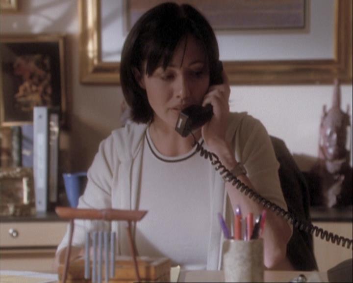 Charmed-Online-dot-net_108TheTruthIsOutThereAndItHurts1114.jpg Charmed-Online-dot-net_108TheTruthIsOutThereAndItHurts1114.jpg