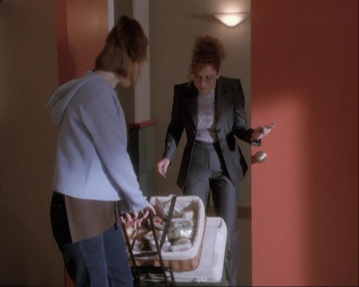 Charmed-Online-dot-net_108TheTruthIsOutThereAndItHurts1116.jpg Charmed-Online-dot-net_108TheTruthIsOutThereAndItHurts1116.jpg