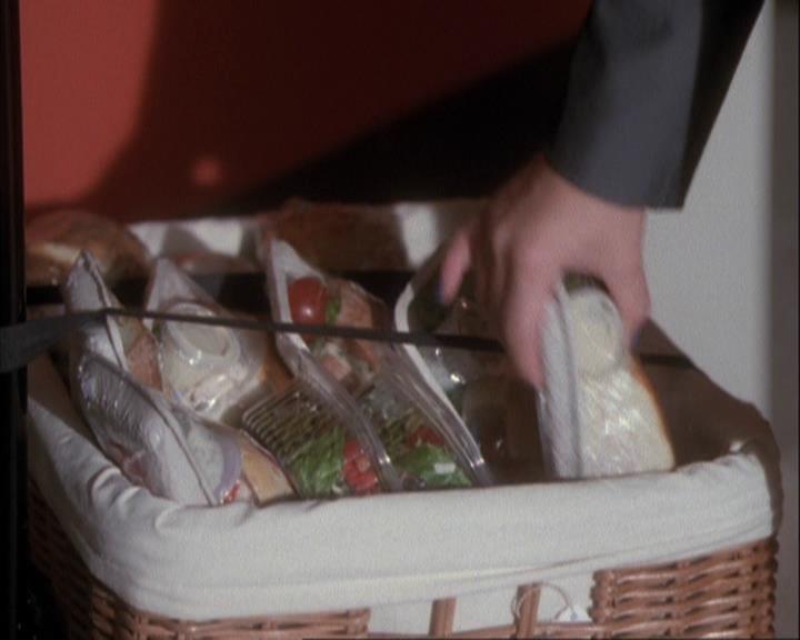 Charmed-Online-dot-net_108TheTruthIsOutThereAndItHurts1123.jpg Charmed-Online-dot-net_108TheTruthIsOutThereAndItHurts1123.jpg