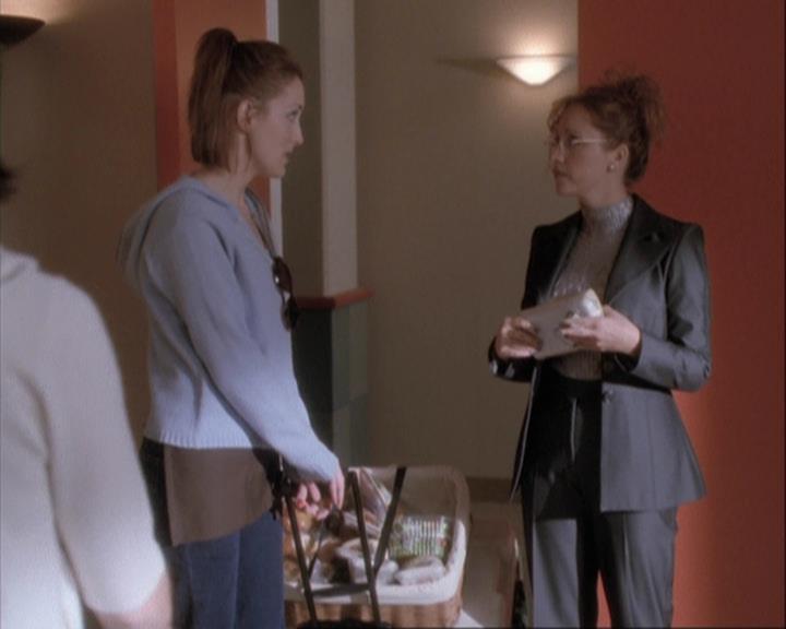 Charmed-Online-dot-net_108TheTruthIsOutThereAndItHurts1128.jpg Charmed-Online-dot-net_108TheTruthIsOutThereAndItHurts1128.jpg