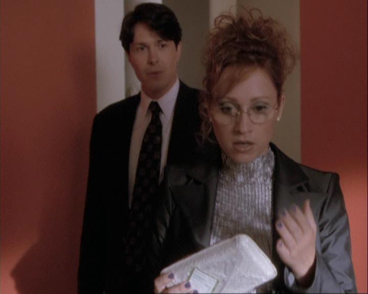 Charmed-Online-dot-net_108TheTruthIsOutThereAndItHurts1142.jpg Charmed-Online-dot-net_108TheTruthIsOutThereAndItHurts1142.jpg