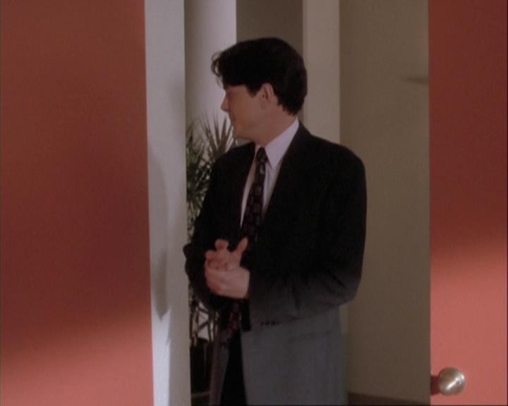 Charmed-Online-dot-net_108TheTruthIsOutThereAndItHurts1154.jpg Charmed-Online-dot-net_108TheTruthIsOutThereAndItHurts1154.jpg