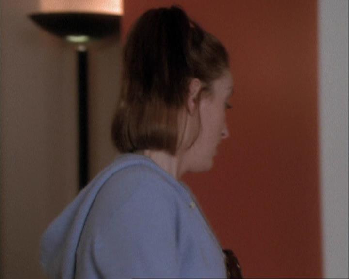 Charmed-Online-dot-net_108TheTruthIsOutThereAndItHurts1157.jpg Charmed-Online-dot-net_108TheTruthIsOutThereAndItHurts1157.jpg