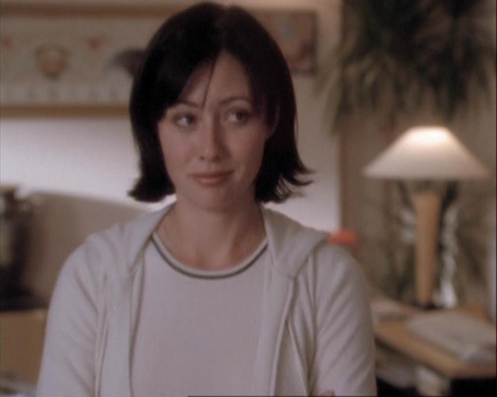 Charmed-Online-dot-net_108TheTruthIsOutThereAndItHurts1158.jpg Charmed-Online-dot-net_108TheTruthIsOutThereAndItHurts1158.jpg