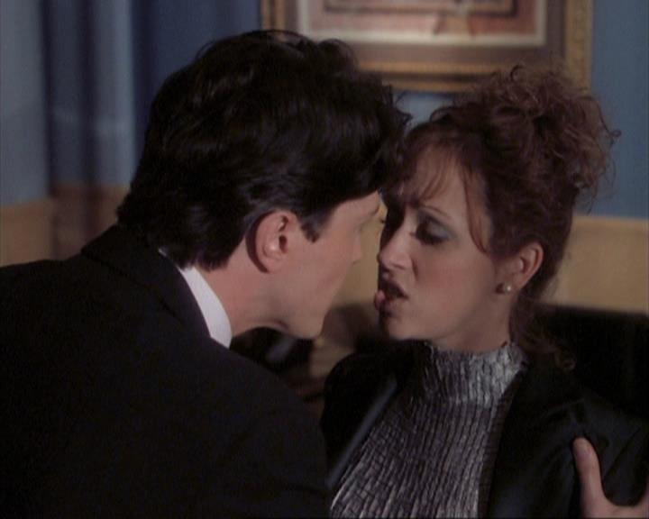 Charmed-Online-dot-net_108TheTruthIsOutThereAndItHurts1176.jpg Charmed-Online-dot-net_108TheTruthIsOutThereAndItHurts1176.jpg