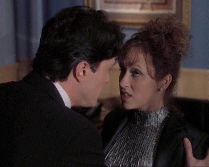 Charmed-Online-dot-net_108TheTruthIsOutThereAndItHurts1177.jpg Charmed-Online-dot-net_108TheTruthIsOutThereAndItHurts1177.jpg