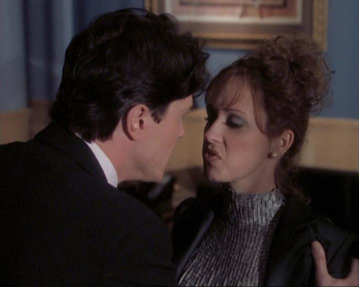 Charmed-Online-dot-net_108TheTruthIsOutThereAndItHurts1178.jpg Charmed-Online-dot-net_108TheTruthIsOutThereAndItHurts1178.jpg