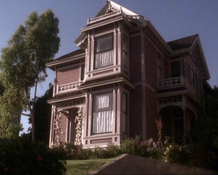 Charmed-Online-dot-net_108TheTruthIsOutThereAndItHurts1213.jpg Charmed-Online-dot-net_108TheTruthIsOutThereAndItHurts1213.jpg