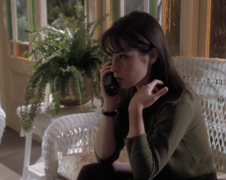 Charmed-Online-dot-net_108TheTruthIsOutThereAndItHurts1224.jpg Charmed-Online-dot-net_108TheTruthIsOutThereAndItHurts1224.jpg