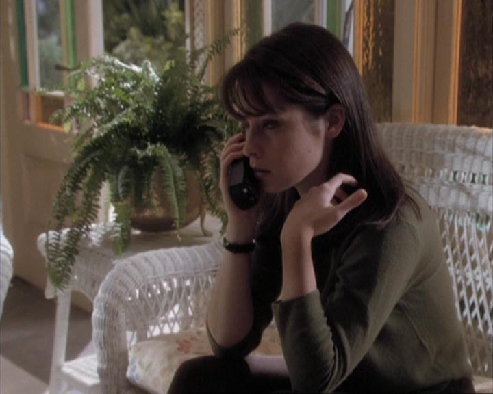 Charmed-Online-dot-net_108TheTruthIsOutThereAndItHurts1226.jpg Charmed-Online-dot-net_108TheTruthIsOutThereAndItHurts1226.jpg