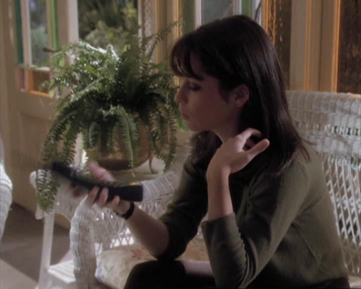 Charmed-Online-dot-net_108TheTruthIsOutThereAndItHurts1229.jpg Charmed-Online-dot-net_108TheTruthIsOutThereAndItHurts1229.jpg