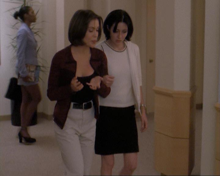 Charmed-Online-dot-net_108TheTruthIsOutThereAndItHurts1337.jpg Charmed-Online-dot-net_108TheTruthIsOutThereAndItHurts1337.jpg