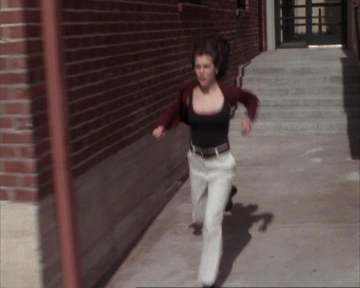 Charmed-Online-dot-net_108TheTruthIsOutThereAndItHurts1382.jpg Charmed-Online-dot-net_108TheTruthIsOutThereAndItHurts1382.jpg