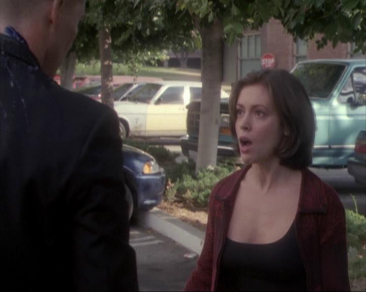 Charmed-Online-dot-net_108TheTruthIsOutThereAndItHurts1394.jpg Charmed-Online-dot-net_108TheTruthIsOutThereAndItHurts1394.jpg