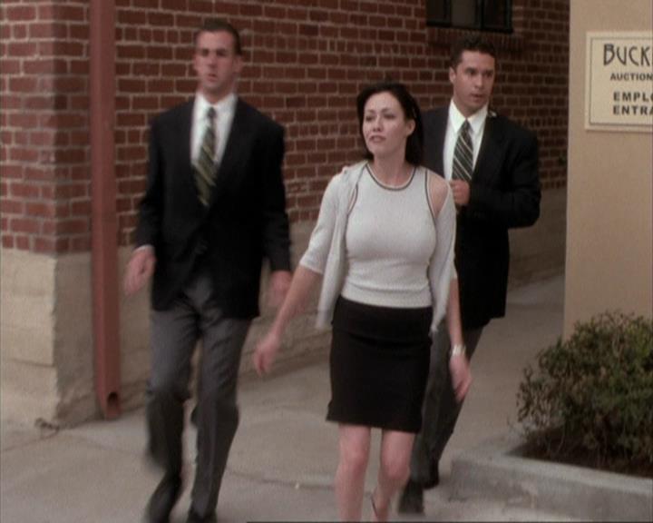 Charmed-Online-dot-net_108TheTruthIsOutThereAndItHurts1410.jpg Charmed-Online-dot-net_108TheTruthIsOutThereAndItHurts1410.jpg