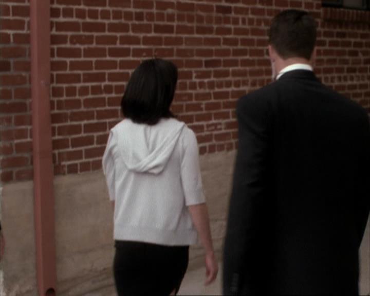 Charmed-Online-dot-net_108TheTruthIsOutThereAndItHurts1414.jpg Charmed-Online-dot-net_108TheTruthIsOutThereAndItHurts1414.jpg