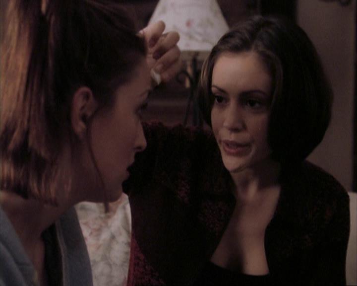 Charmed-Online-dot-net_108TheTruthIsOutThereAndItHurts1453.jpg Charmed-Online-dot-net_108TheTruthIsOutThereAndItHurts1453.jpg