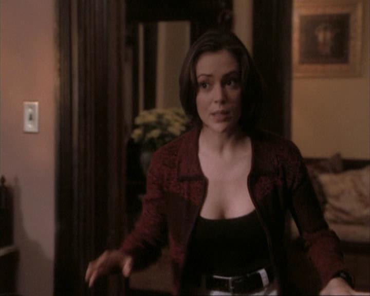 Charmed-Online-dot-net_108TheTruthIsOutThereAndItHurts1470.jpg Charmed-Online-dot-net_108TheTruthIsOutThereAndItHurts1470.jpg