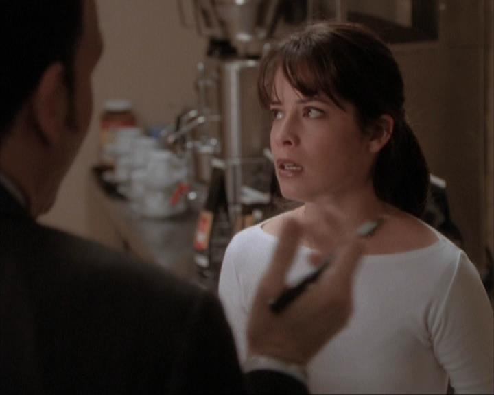 Charmed-Online-dot-net_108TheTruthIsOutThereAndItHurts1544.jpg Charmed-Online-dot-net_108TheTruthIsOutThereAndItHurts1544.jpg