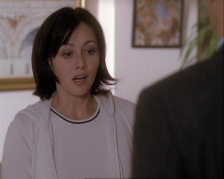 Charmed-Online-dot-net_108TheTruthIsOutThereAndItHurts1584.jpg Charmed-Online-dot-net_108TheTruthIsOutThereAndItHurts1584.jpg