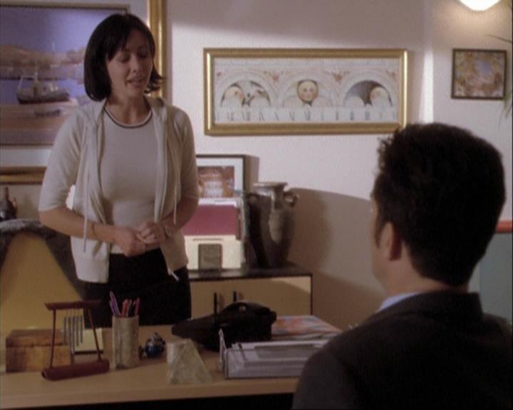 Charmed-Online-dot-net_108TheTruthIsOutThereAndItHurts1594.jpg Charmed-Online-dot-net_108TheTruthIsOutThereAndItHurts1594.jpg