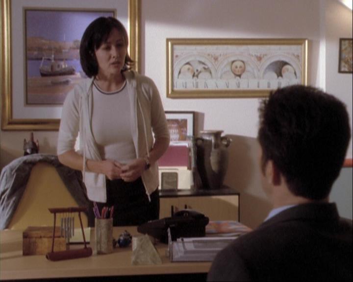Charmed-Online-dot-net_108TheTruthIsOutThereAndItHurts1596.jpg Charmed-Online-dot-net_108TheTruthIsOutThereAndItHurts1596.jpg