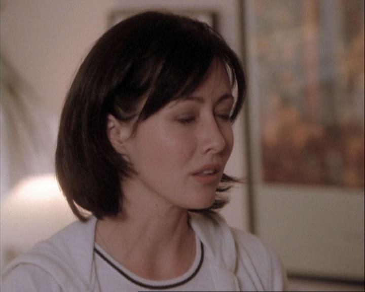 Charmed-Online-dot-net_108TheTruthIsOutThereAndItHurts1673.jpg Charmed-Online-dot-net_108TheTruthIsOutThereAndItHurts1673.jpg