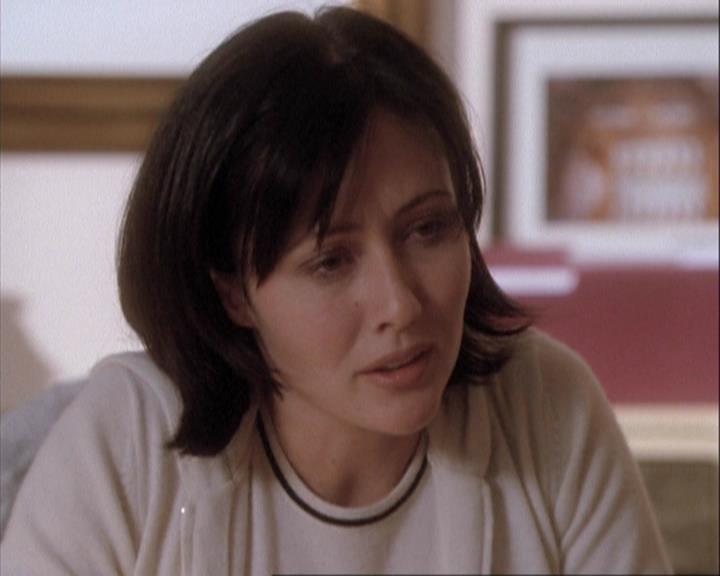 Charmed-Online-dot-net_108TheTruthIsOutThereAndItHurts1718.jpg Charmed-Online-dot-net_108TheTruthIsOutThereAndItHurts1718.jpg