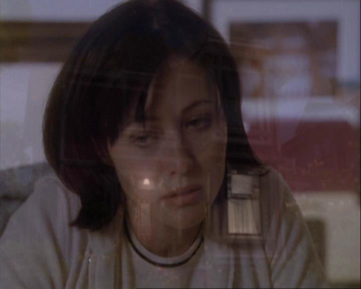 Charmed-Online-dot-net_108TheTruthIsOutThereAndItHurts1738.jpg Charmed-Online-dot-net_108TheTruthIsOutThereAndItHurts1738.jpg