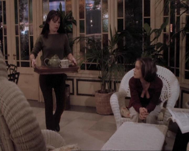 Charmed-Online-dot-net_108TheTruthIsOutThereAndItHurts1744.jpg Charmed-Online-dot-net_108TheTruthIsOutThereAndItHurts1744.jpg