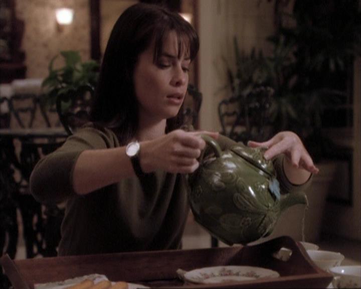 Charmed-Online-dot-net_108TheTruthIsOutThereAndItHurts1760.jpg Charmed-Online-dot-net_108TheTruthIsOutThereAndItHurts1760.jpg