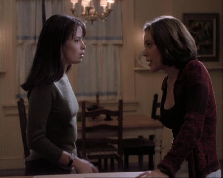 Charmed-Online-dot-net_108TheTruthIsOutThereAndItHurts1788.jpg Charmed-Online-dot-net_108TheTruthIsOutThereAndItHurts1788.jpg