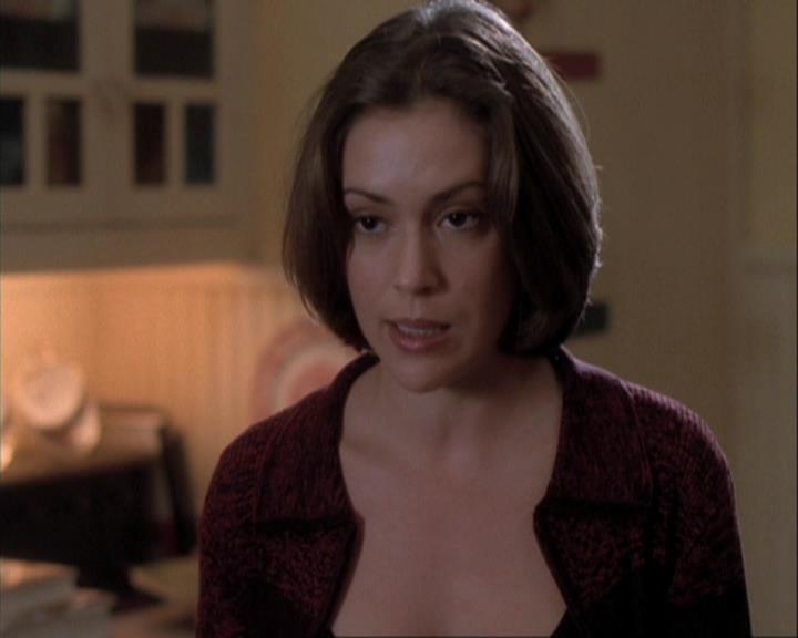 Charmed-Online-dot-net_108TheTruthIsOutThereAndItHurts1839.jpg Charmed-Online-dot-net_108TheTruthIsOutThereAndItHurts1839.jpg