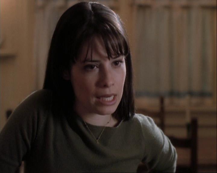 Charmed-Online-dot-net_108TheTruthIsOutThereAndItHurts1842.jpg Charmed-Online-dot-net_108TheTruthIsOutThereAndItHurts1842.jpg