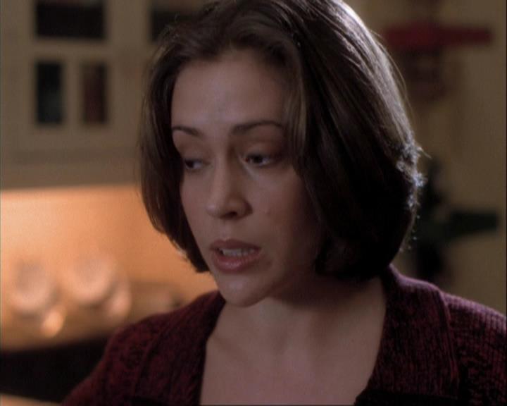 Charmed-Online-dot-net_108TheTruthIsOutThereAndItHurts1849.jpg Charmed-Online-dot-net_108TheTruthIsOutThereAndItHurts1849.jpg