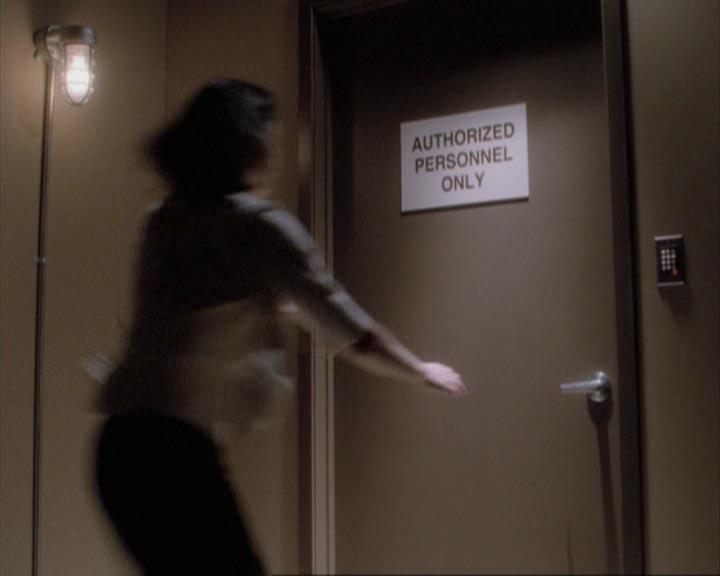 Charmed-Online-dot-net_108TheTruthIsOutThereAndItHurts2029.jpg Charmed-Online-dot-net_108TheTruthIsOutThereAndItHurts2029.jpg