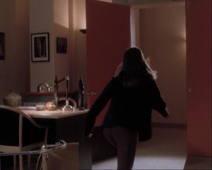 Charmed-Online-dot-net_108TheTruthIsOutThereAndItHurts2079.jpg Charmed-Online-dot-net_108TheTruthIsOutThereAndItHurts2079.jpg